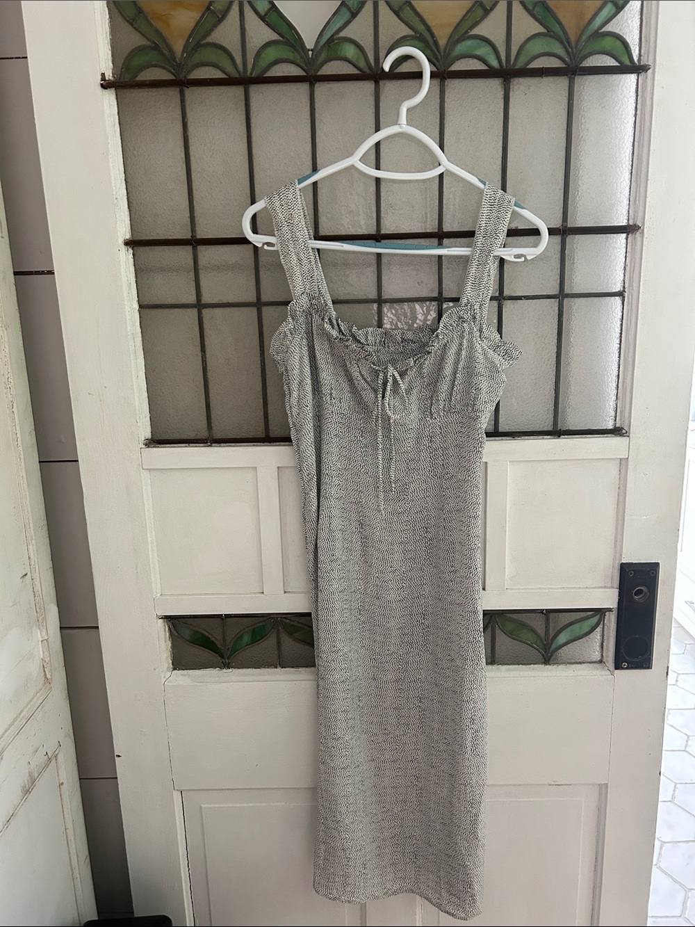 Stone Cold Fox White and Navy Dot tie from midi dress.
